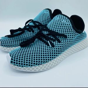 New adidas mens Parley X Deerupt Runner Core Black